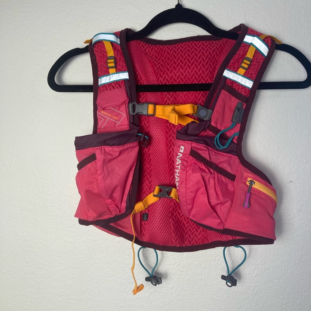 Nathan Vapor Airess Ultra Light Hydration Vest Women’s S/M Running Hiking Cycle